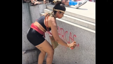 Protesto anti-anistia em MG tem pichação de monumento histórico