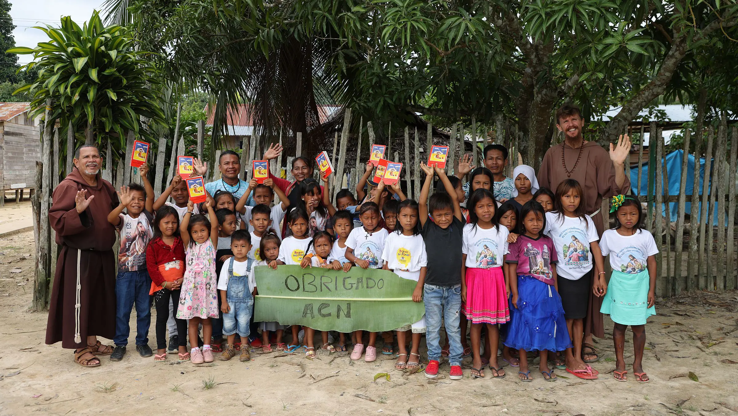 Ajuda à Igreja que Sofre