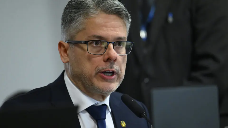 Vieira diz que pressa para PL da dosimetria é “estelionato”; relator admite restringir ao 8/1
