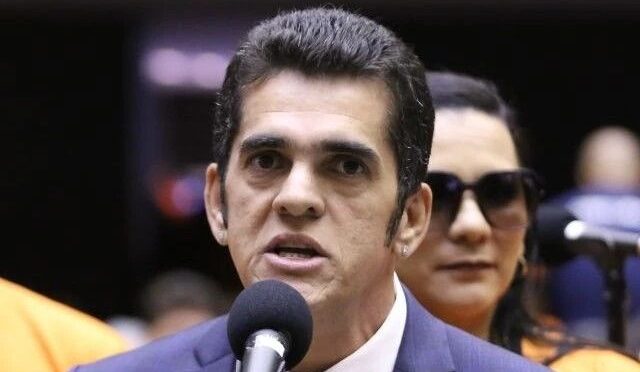 Deputado Antônio Doido é alvo de busca e apreensão da PF