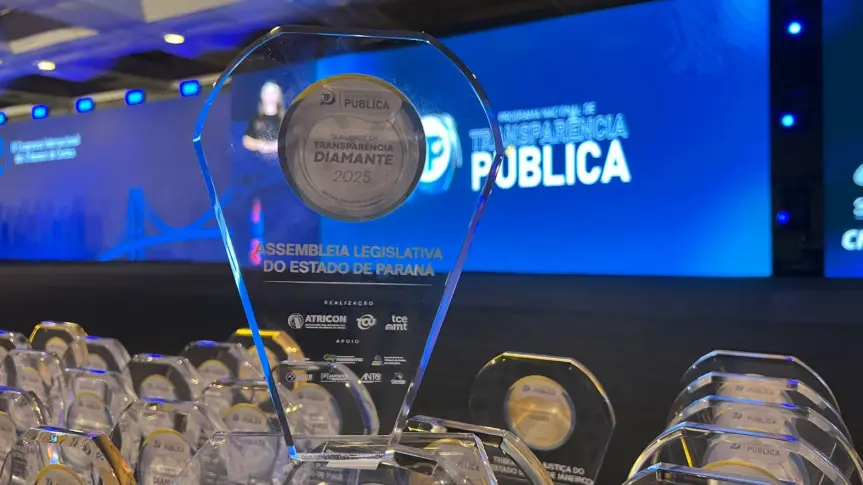 Assembleia Legislativa do Paraná é a única do país a atingir 100% de transparência pública.