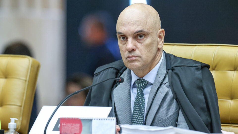 STF condena homem que sentou na cadeira de Moraes a 14 anos de prisão