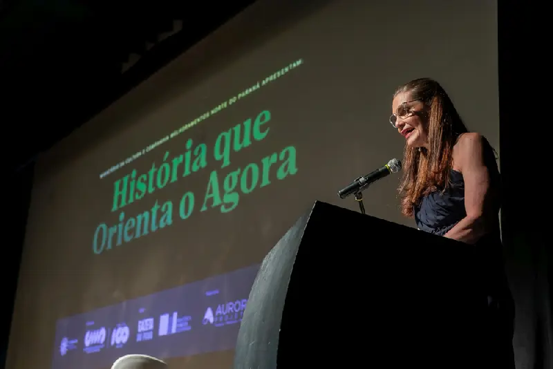 A diretora-geral da Gazeta do Povo, Ana Amélia Filizola, enfatizou que o lançamento representa um marco para a preservação da identidade local