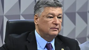 Senador Carlos Viana (Podemos-MG), presidente da CPMI do INSS.