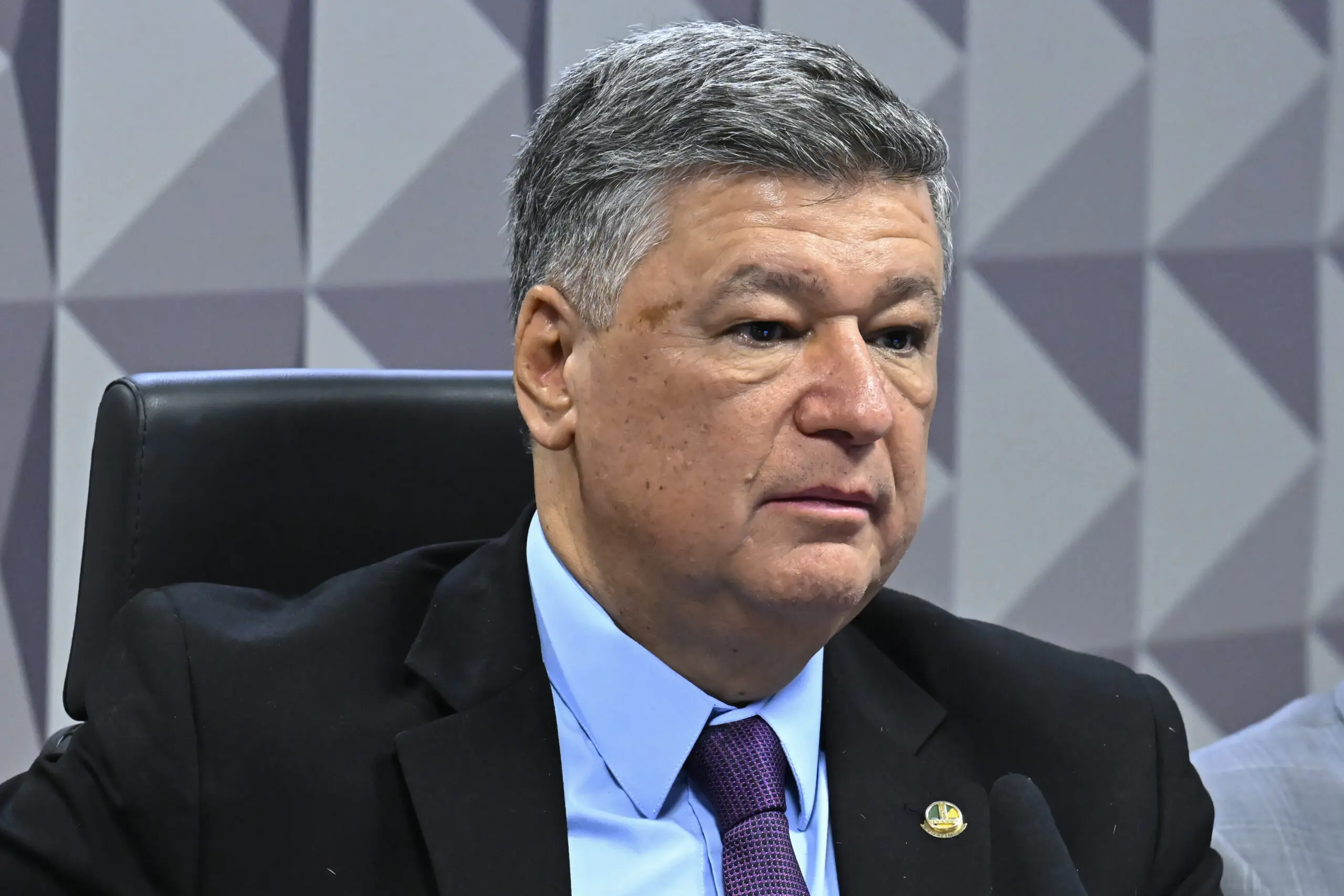 Senador Carlos Viana (Podemos-MG), presidente da CPMI do INSS.