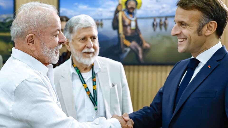 Não se combate protecionismo com bravatas