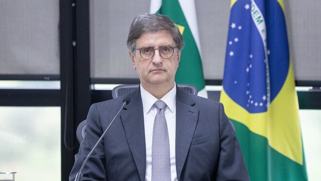 Gonet não quer mais análises na tornozeleira de Bolsonaro