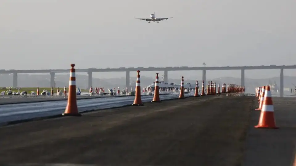 Aeroporto Santos Dumont virou pivô de uma tensão entre ministro de Lula, Eduardo Paes e entidades do comércio e serviço do Rio de Janeiro.
