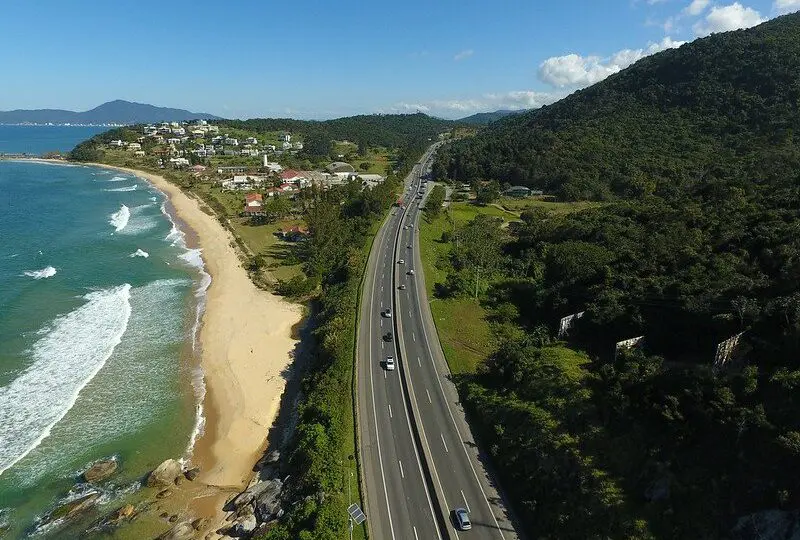 A Via Mar é uma das obras de infraestrutura de transportes de SC