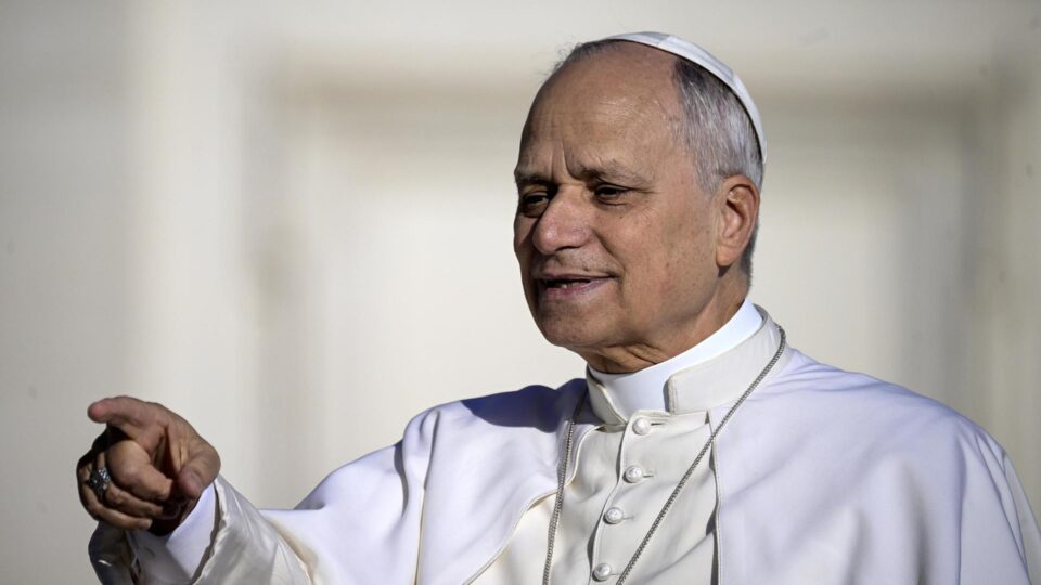 No primeiro Natal como papa, Leão XIV retoma tradições e critica o suicídio assistido