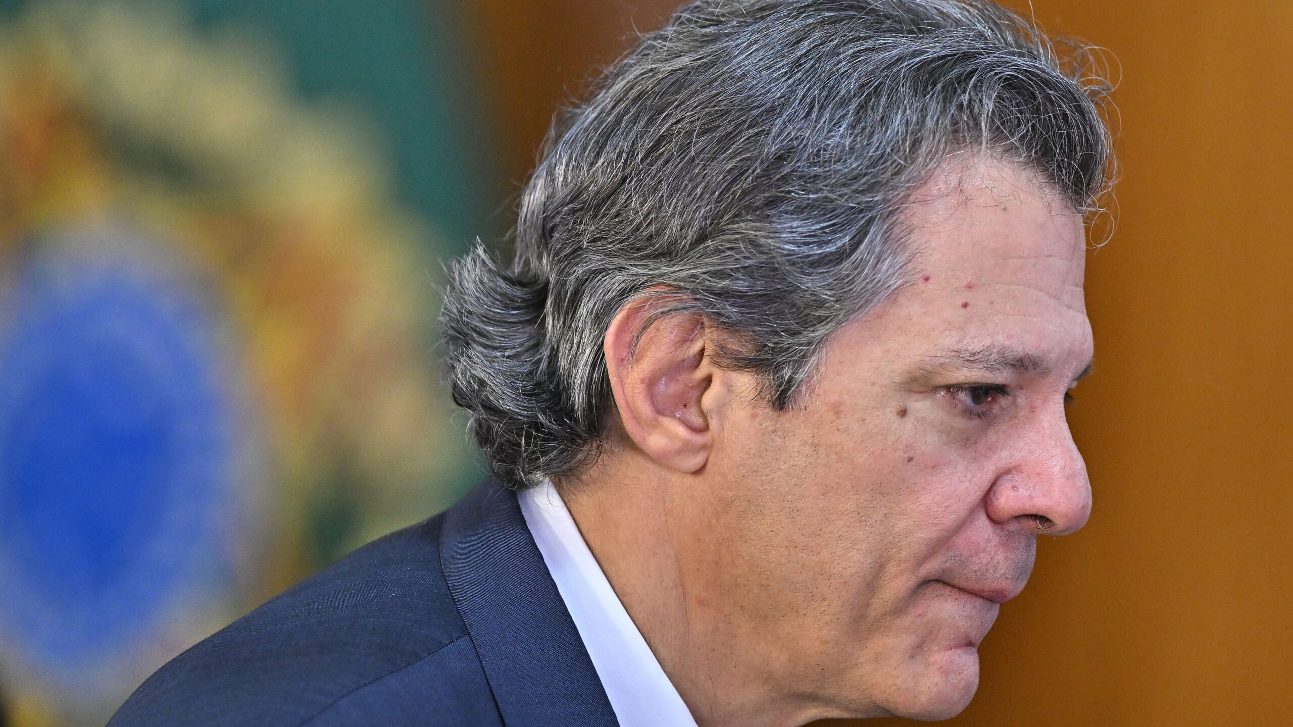 O ministro Fernando Haddad deixa a Fazenda, abre disputa à sucessão e pode enfrentar pedreira eleitoral em SP.