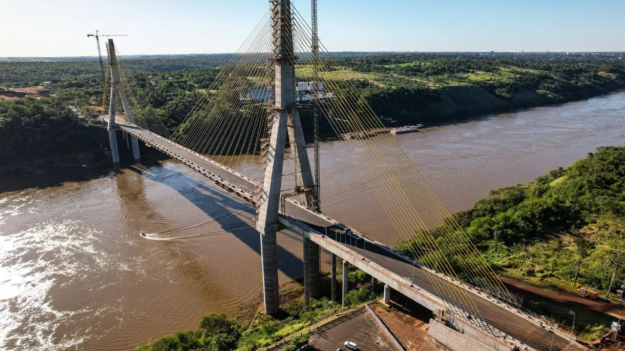 Perimetral Leste, em Foz do Iguaçu, deve passar à gestão da EPR Iguaçu após a conclusão do arrolamento do Dnit. O trecho dá acesso à Ponte da Integração com o Paraguai.