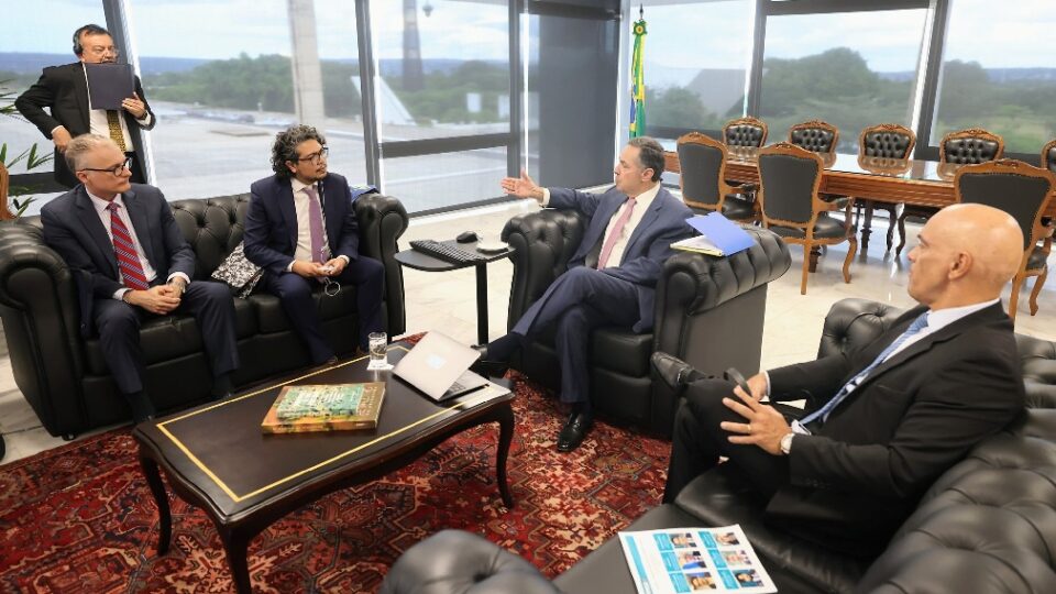 Desembargador pioneiro do TRT