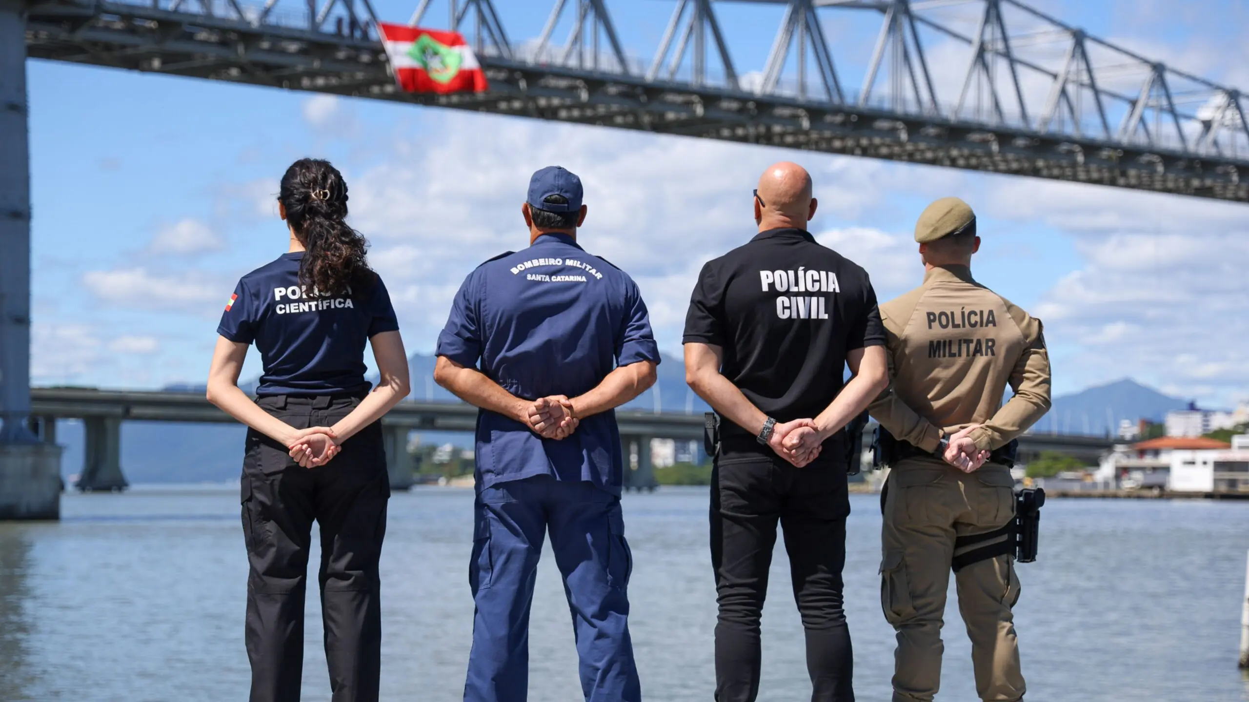 Forças de segurança de Santa Catarina – Polícia Científica, Corpo de Bombeiros Militar, Polícia Civil e Polícia Militar – atuam de forma integrada na Operação Estação Verão.