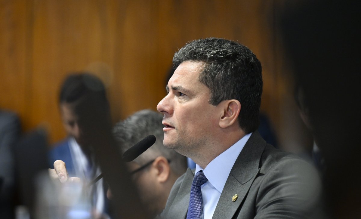 Sergio Moro lidera pesquisas para o governo do Paraná nas eleições de 2026.