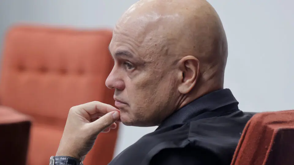 PGR descarta "ilicitude" e arquiva pedido para investigar Moraes sobre Banco Master