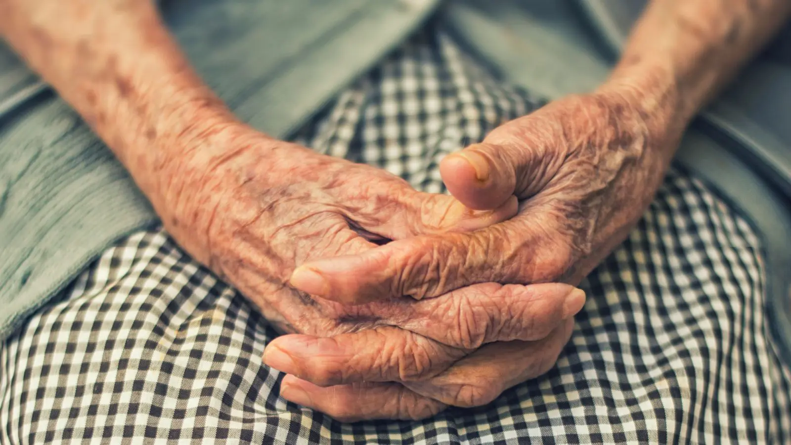 Relação entre apneia do sono e Parkinson é estudada.