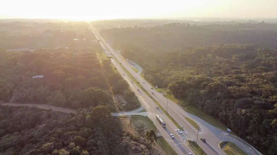Estradas Paraná BR-277 Litoral