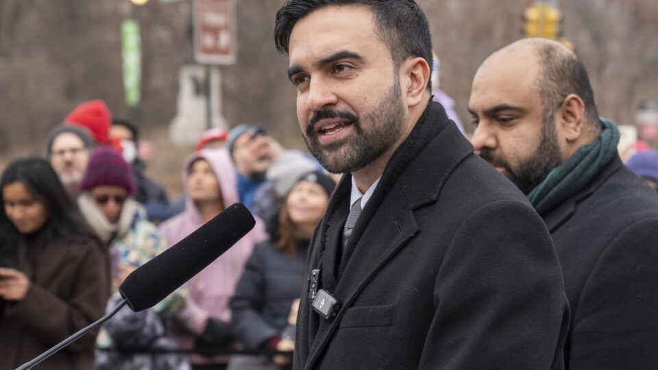 Prefeito socialista de Nova York chama captura de Maduro na Venezuela de “ato de guerra”