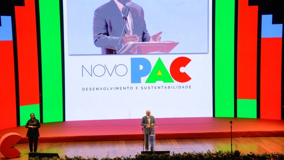 Transparência Internacional aponta risco de fraudes no Novo PAC; governo nega irregularidades