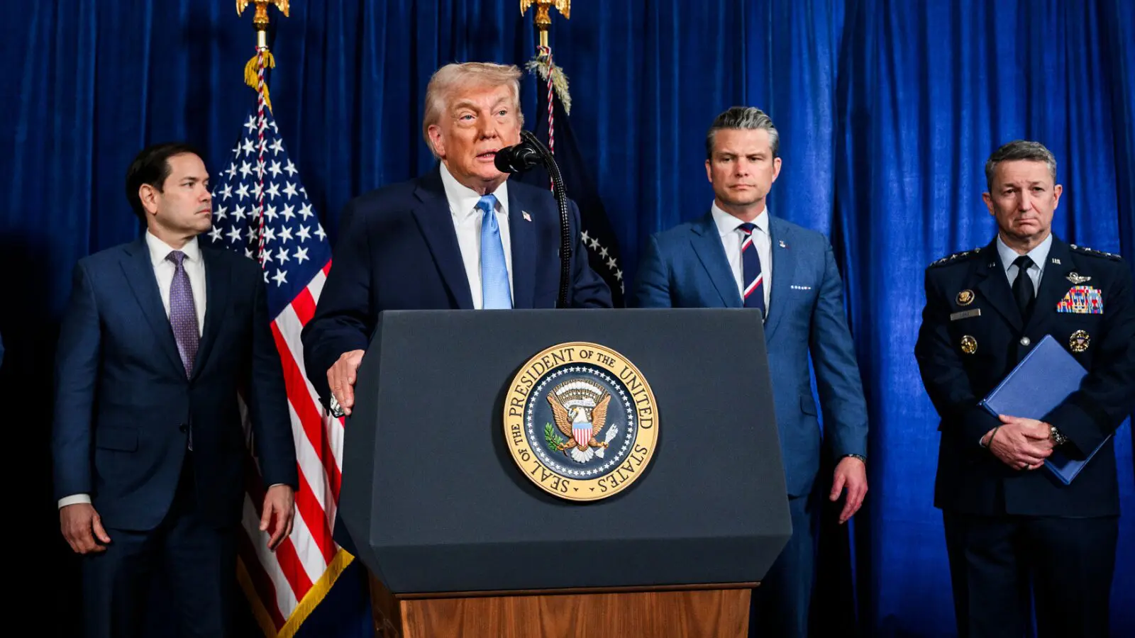 Donald Trump anuncia a captura de Nicolás Maduro: nova estratégia dos EUA.