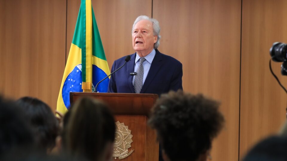 Lewandowski deve deixar Justiça nesta semana sem avançar com PEC da Segurança