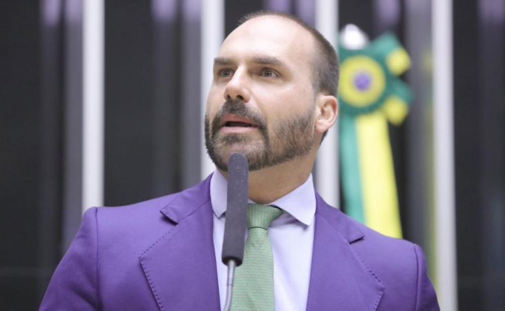 Eduardo Bolsonaro vê margem para indulto e nomeação de Bolsonaro, mas STF já deu decisões que demonstram rejeição a atos do tipo.