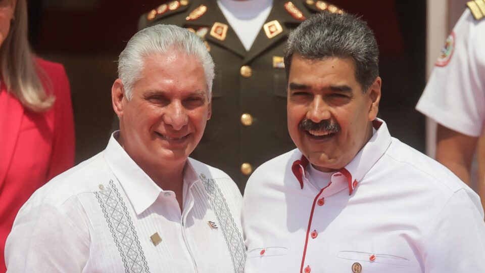 Por que cubanos cuidavam da segurança de Maduro