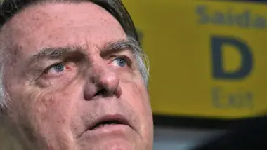 Moraes determina transferência de Bolsonaro para a Papuda