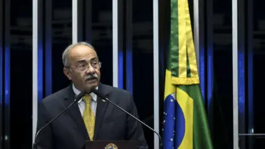 PGR pede arquivamento de investigação contra senador flagrado com dinheiro na cueca