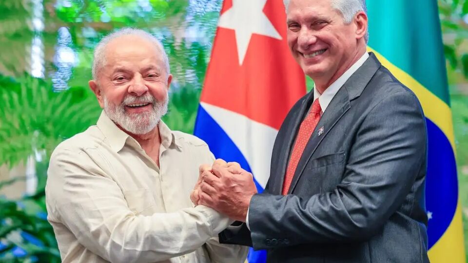 Governo Lula busca em Cuba modelo de participação popular