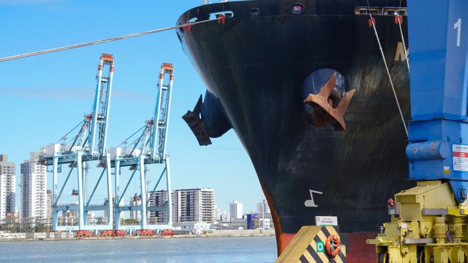 SC bate recorde de exportações em 2025 com faturamento de US$ 12,19 bilhões