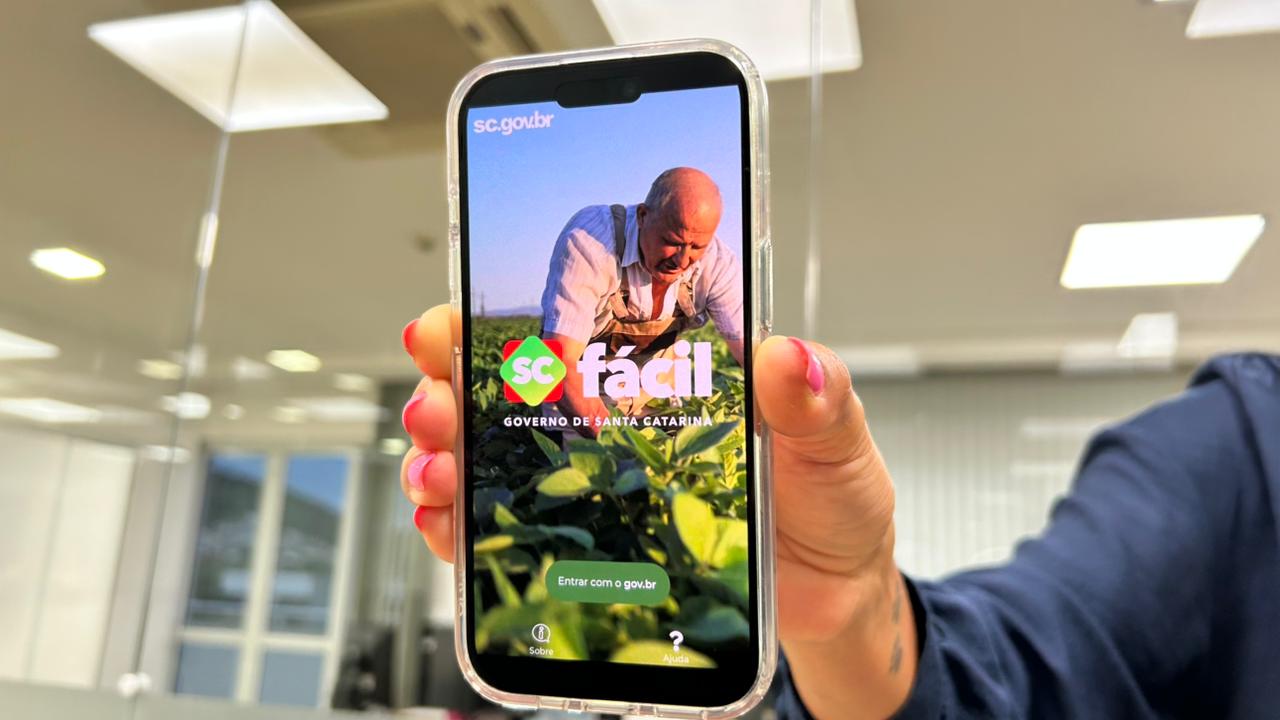 O aplicativo SC Fácil centraliza serviços públicos e amplia o acesso digital do cidadão em Santa Catarina.