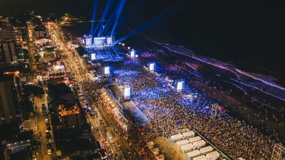 A programação dos shows de graça no verão do Paraná