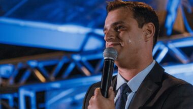 Prefeito é investigado em inquéritos que apuram crimes contra a administração pública. Imagem referente a matéria