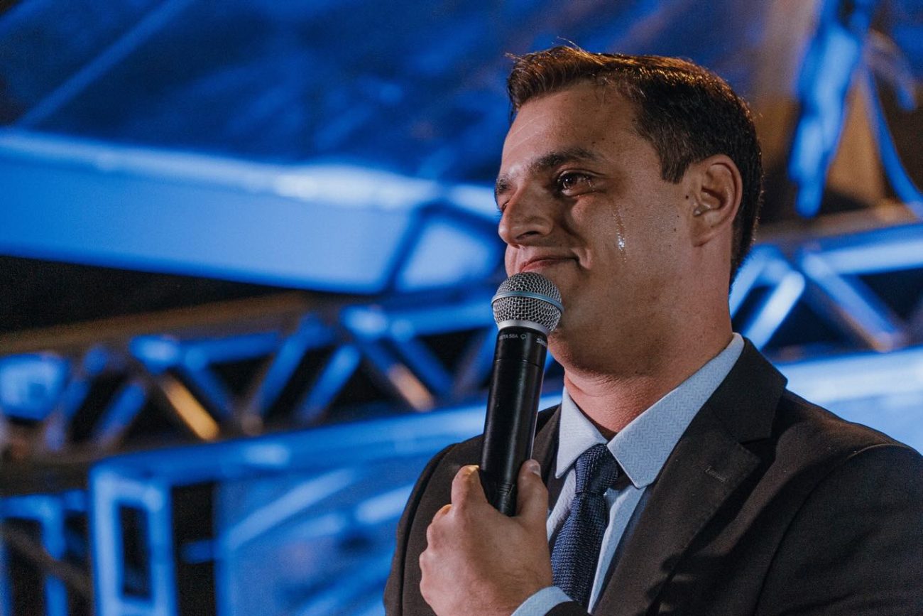 Prefeito é investigado em inquéritos que apuram crimes contra a administração pública.