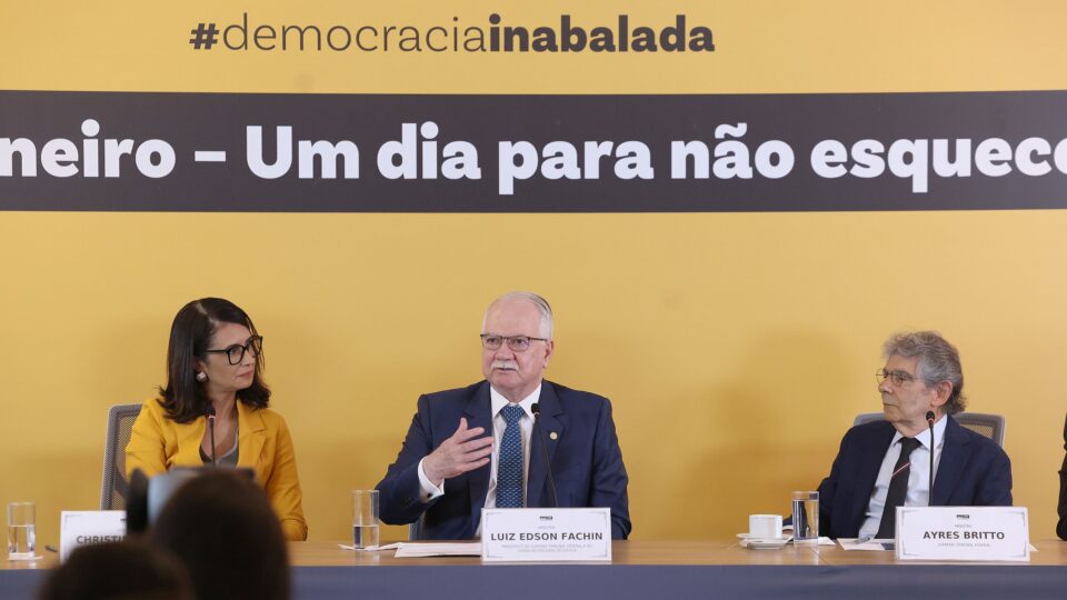 STF exibe lado político em ato sobre 8 de janeiro
