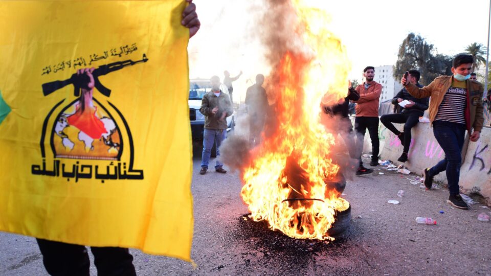 Milícia pró-Irã no Iraque ameaça os EUA e adverte contra ação militar em Teerã