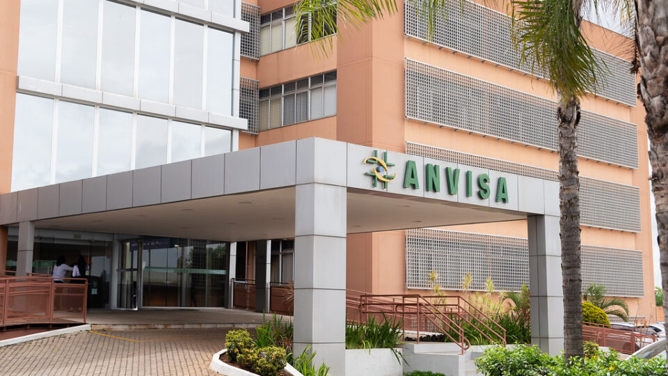 Anvisa aprova uso de injeção semestral para prevenção do HIV