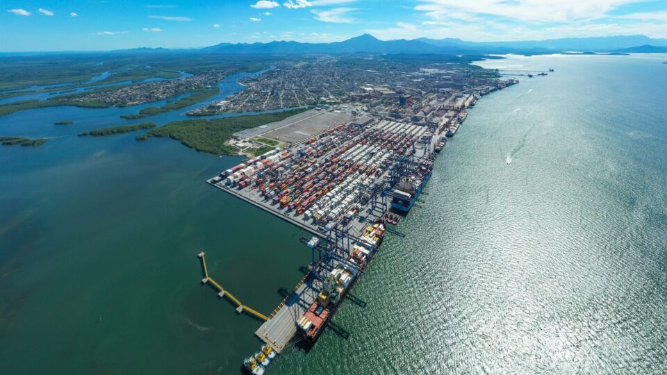 TCP atinge 1,6 milhão de TEUs e assume protagonismo logístico no Sul