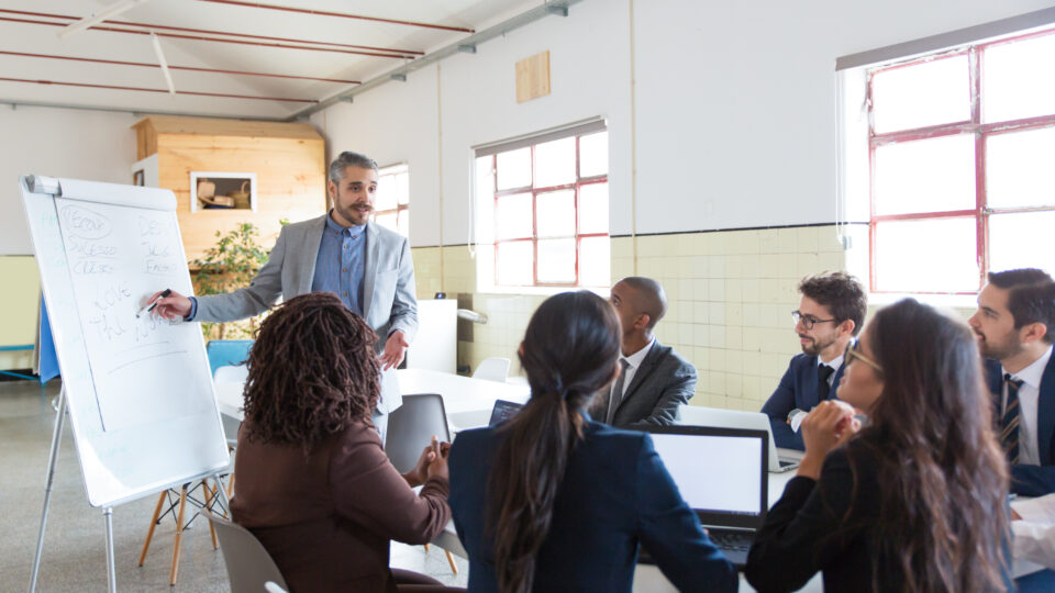 Capacitação técnica vira diferencial competitivo e impulsiona a indústria do Paraná