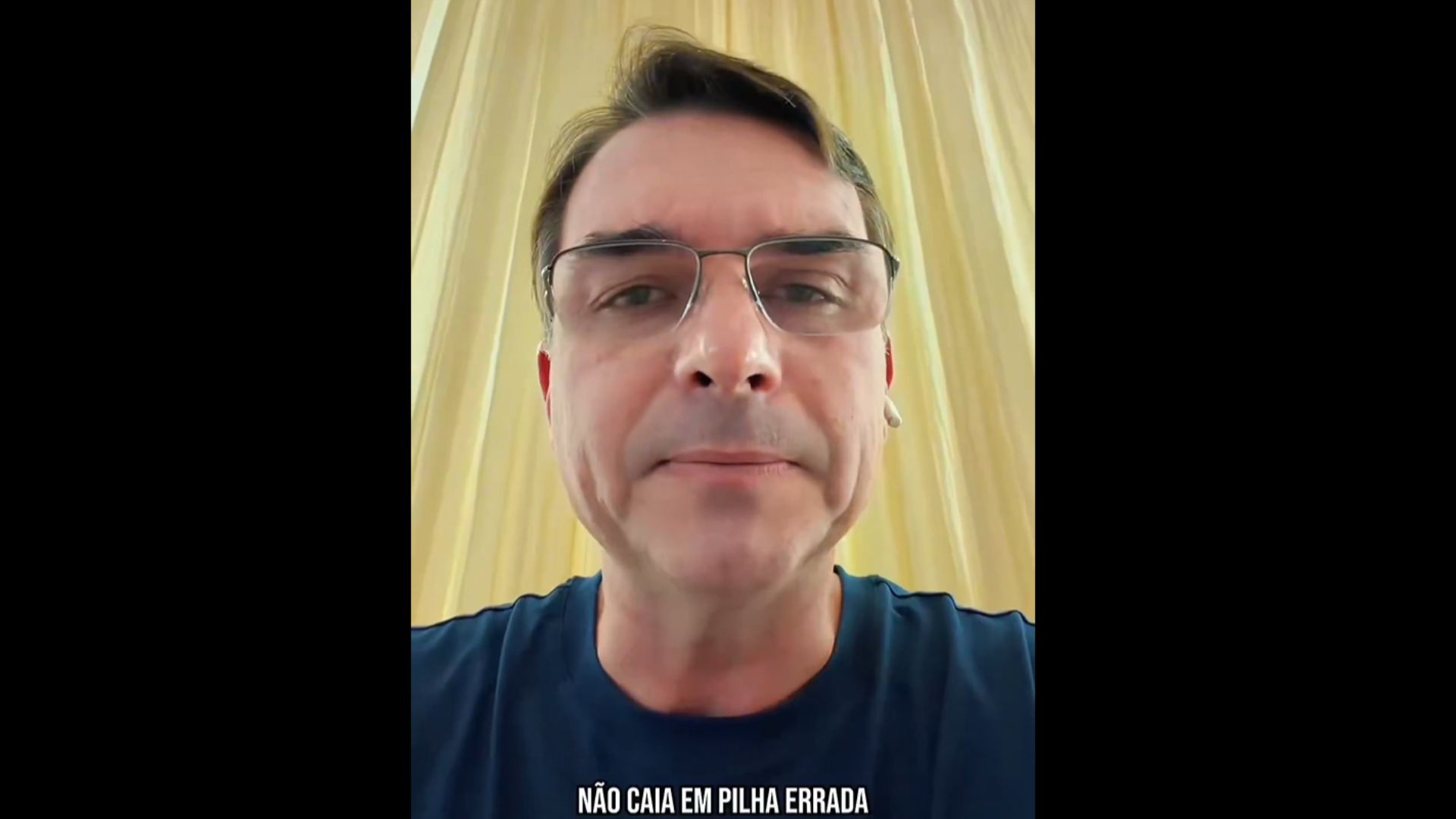O ângulo é infeliz, mas o discurso é bom: “Não caia em pilha errada!”