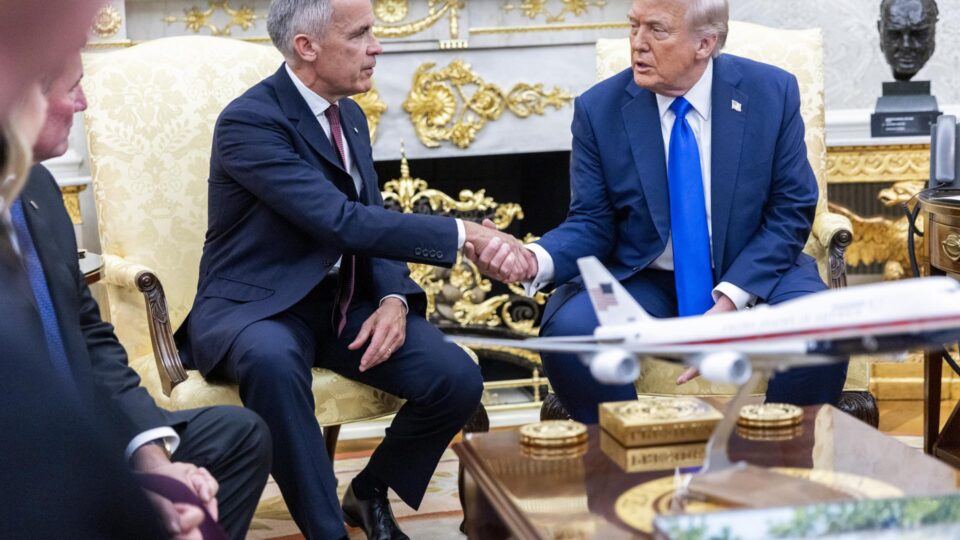 Canadá avalia cenário de invasão dos EUA pela primeira vez em um século