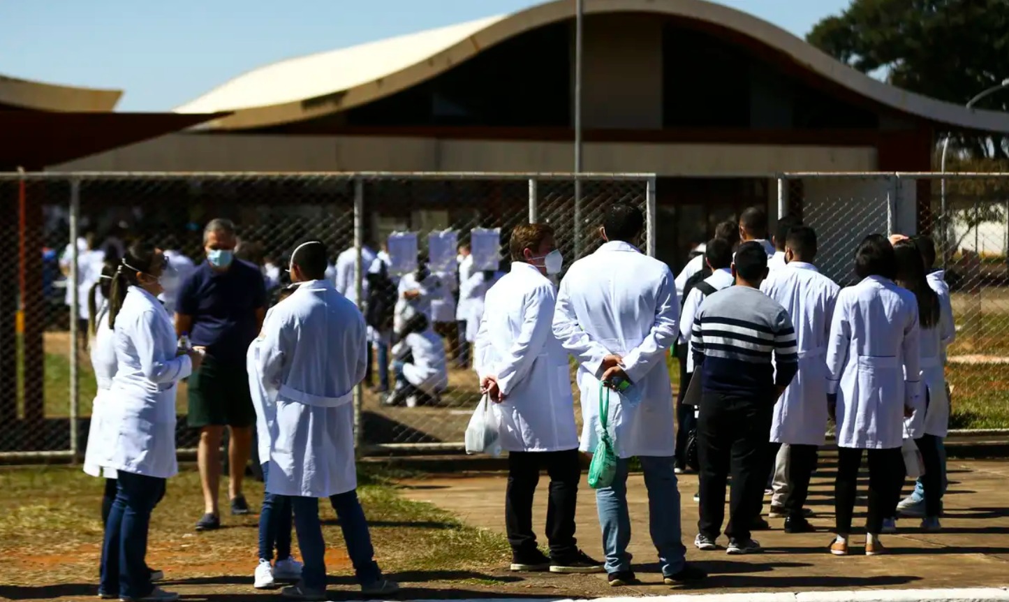 As provas do Enamed foram aplicadas em 19 de outubro de 2025, em 225 municípios do Brasil.