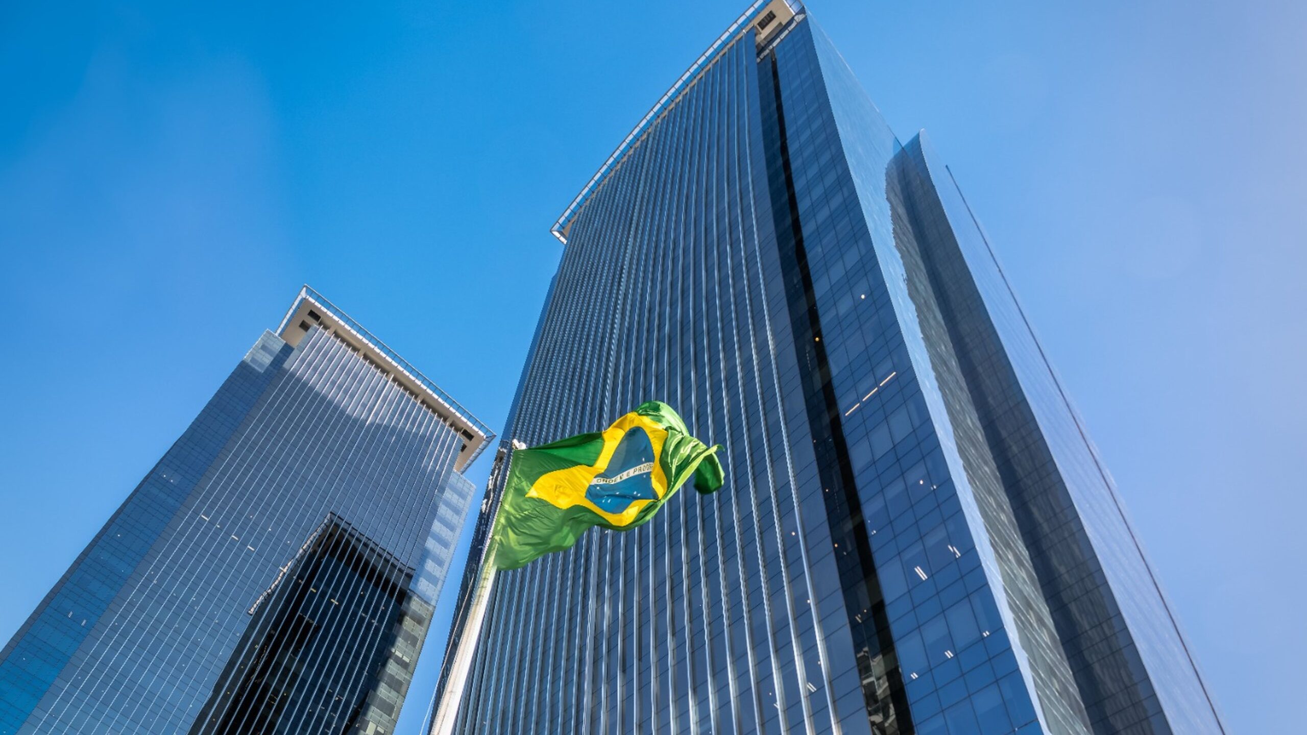 O valor pago no Registro de Imóveis vai além do cartório: sustenta serviços públicos, atos gratuitos e a segurança jurídica da propriedade no Brasil.