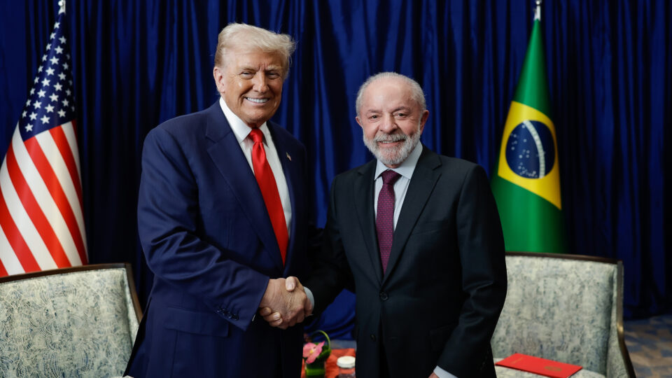 Trump pressiona Lula com armadilha diplomática em convite para Conselho de Paz para Gaza