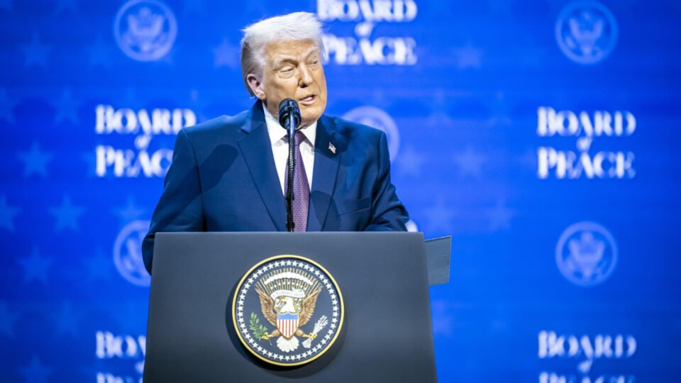 Trump lança Conselho da Paz em Davos. Veja quais países aderiram