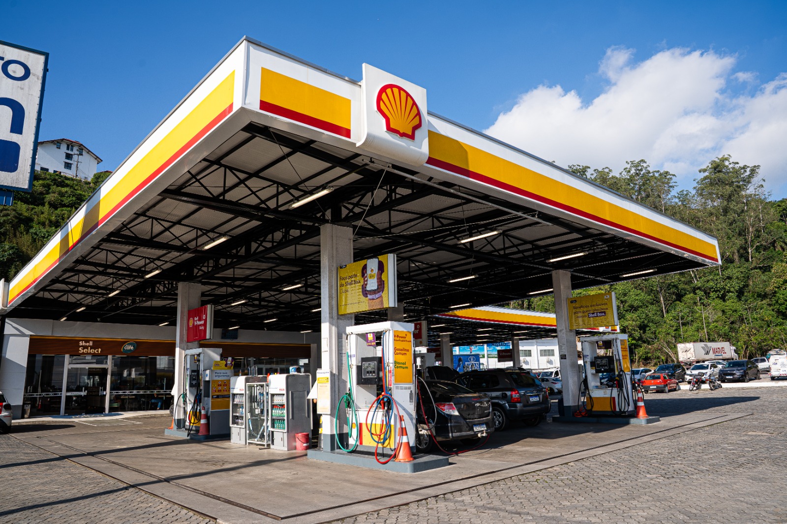 fachada de um dos postos Havan de Luciano Hang