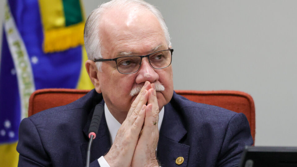 Fachin defende Toffoli e diz que STF não se curva a ameaças em meio à crise do caso Master