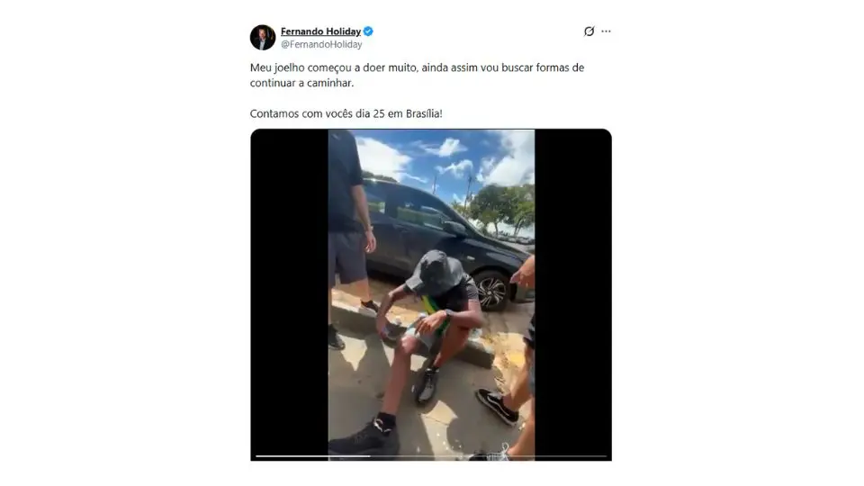 Apesar do diagnóstico de condropatia, Fernando Holiday diz que continuará na caminhada, de muletas.